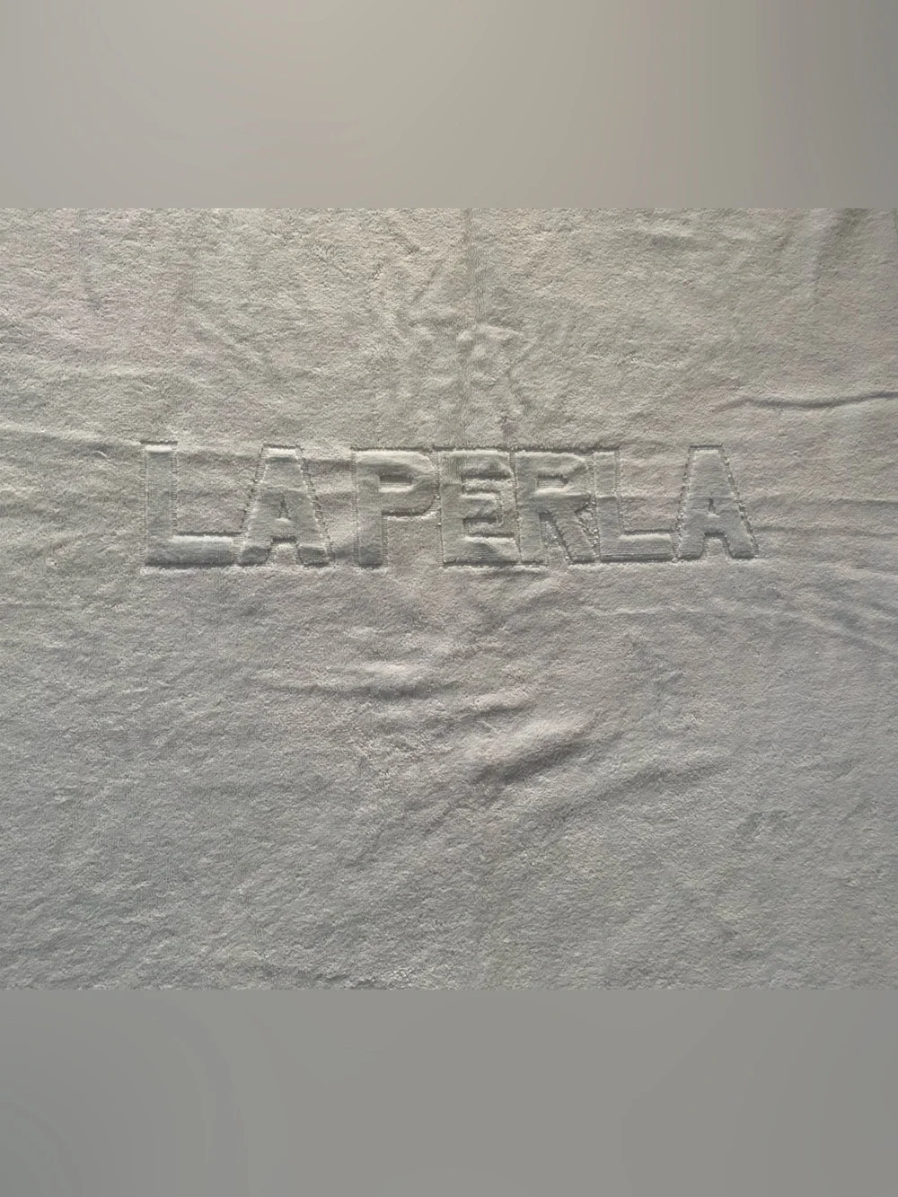 LA PERLA LARGE TERRI BATH TOWEL, NEW, NEVER USED, VINTAGE, MADE IN ITALY